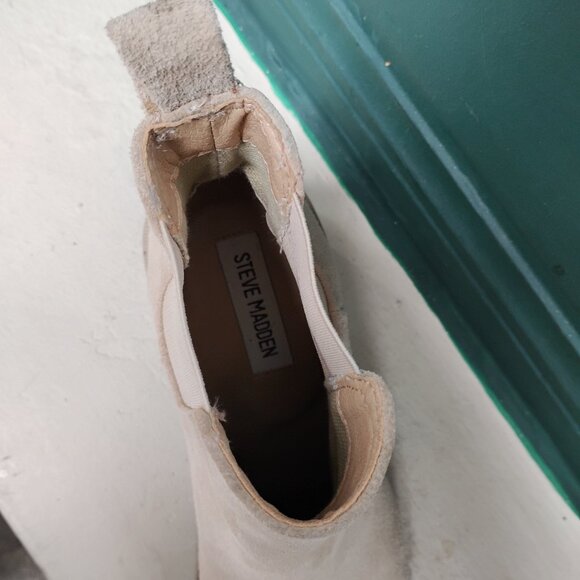 Steve Madden Women's HOWLER Ankle Boot - Picture 3 of 5